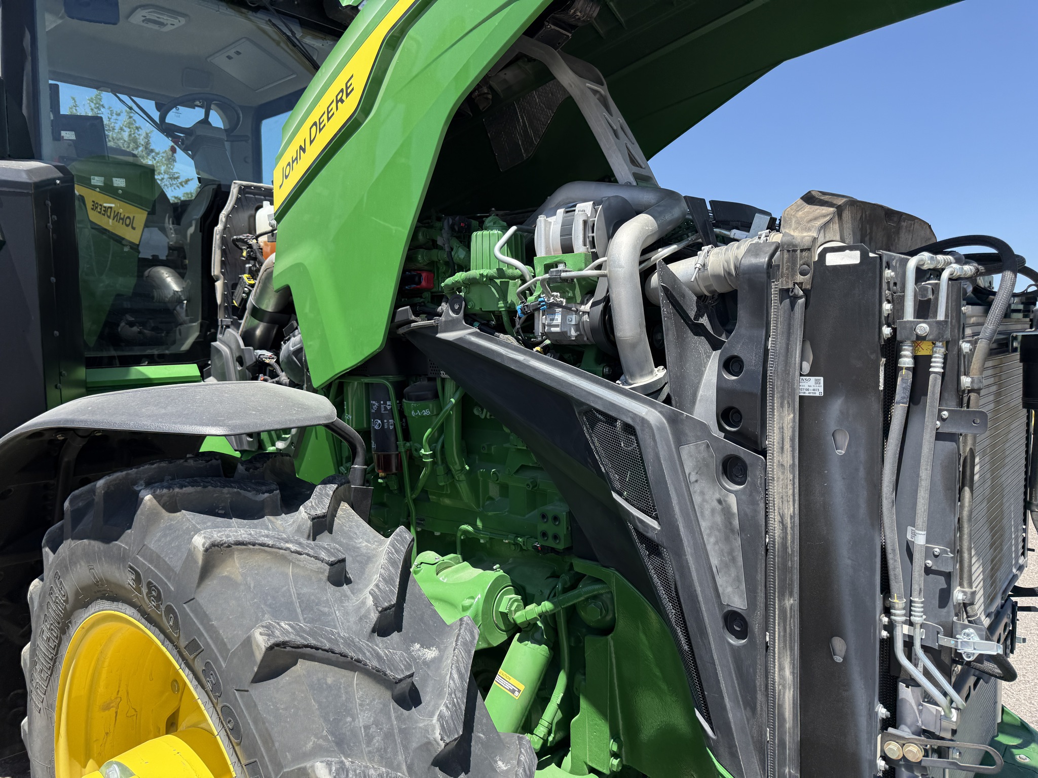 2024 John Deere 8R 310 Image 25