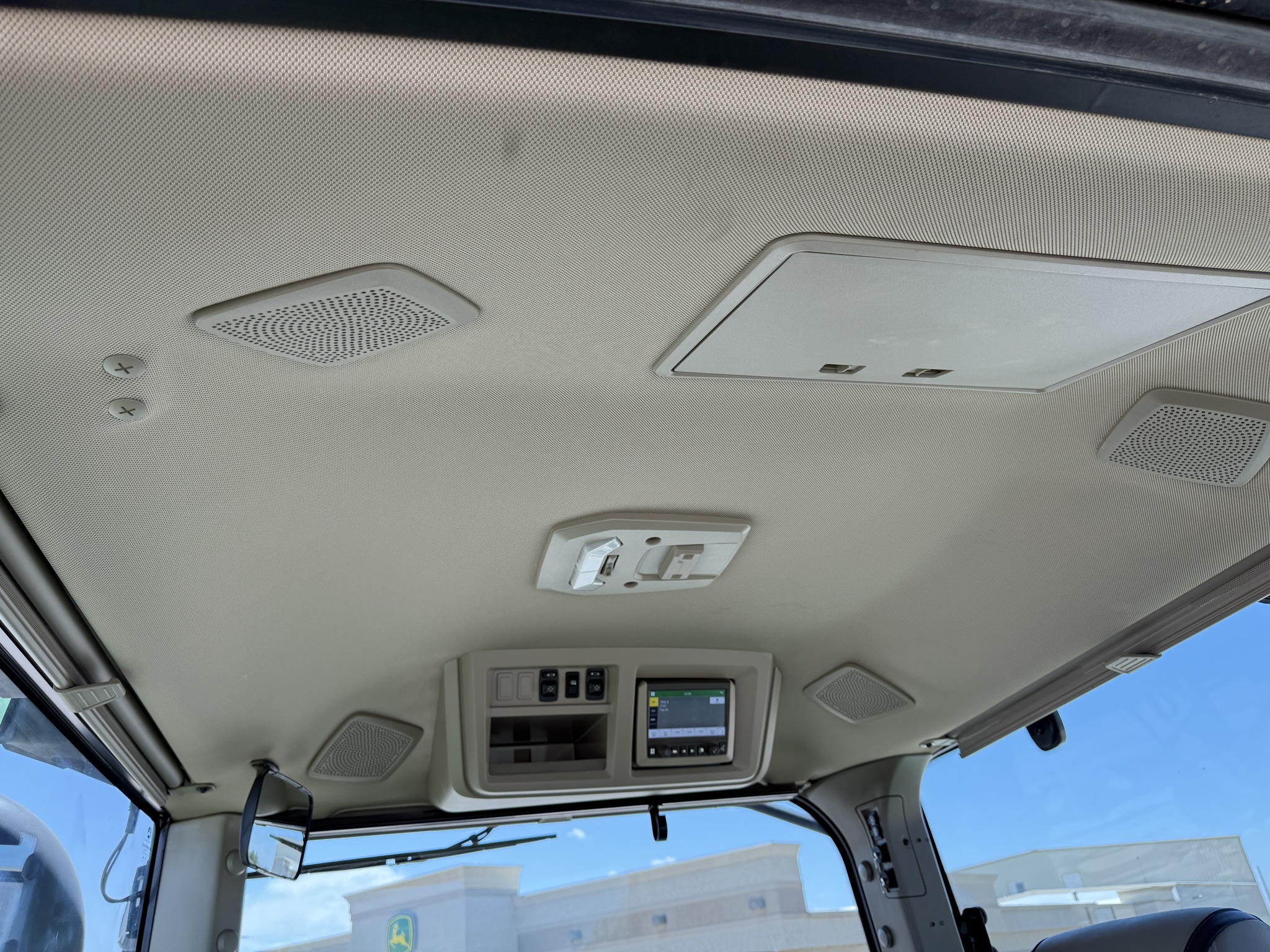 2024 John Deere 8R 310 Image 10