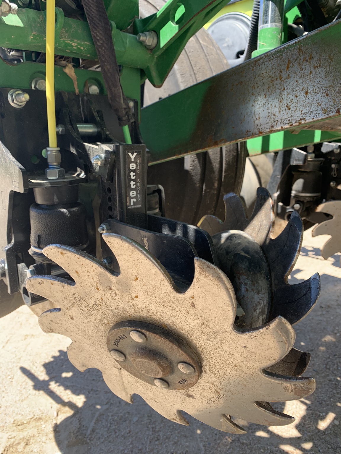 2017 John Deere 1775NT Image 5