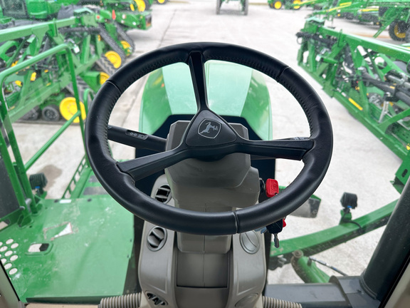 2025 John-Deere 412R