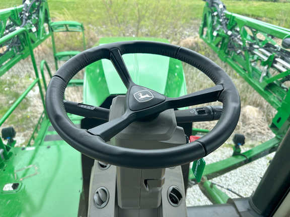 2025 John-Deere 412R