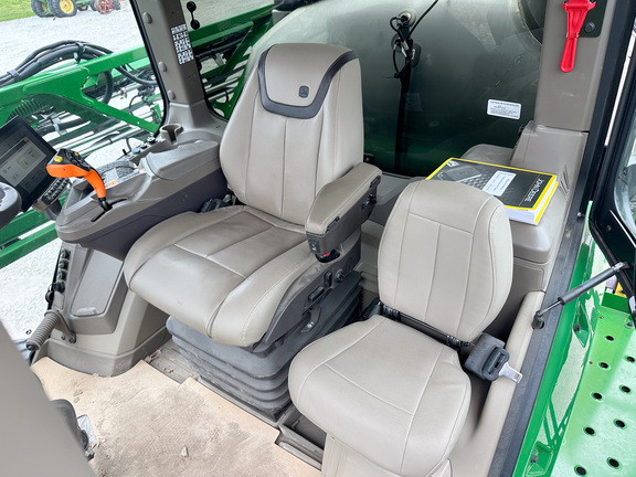 2025 John-Deere 412R