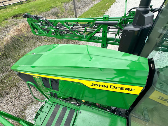 2025 John-Deere 412R