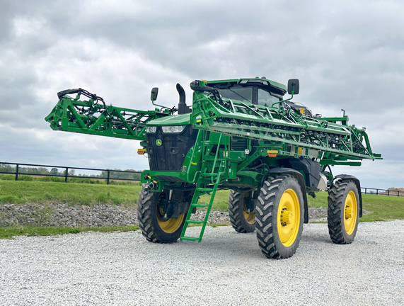 2025 John-Deere 412R
