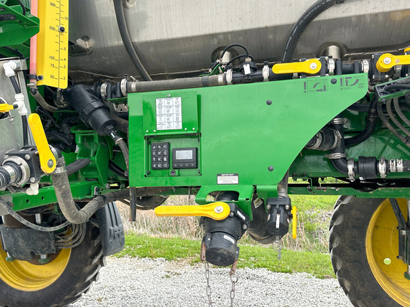 2025 John-Deere 412R