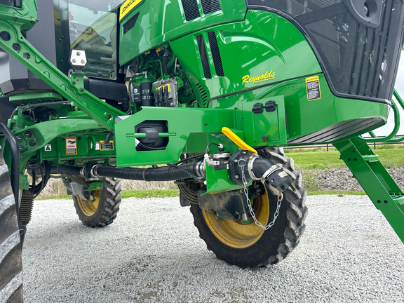 2025 John-Deere 412R