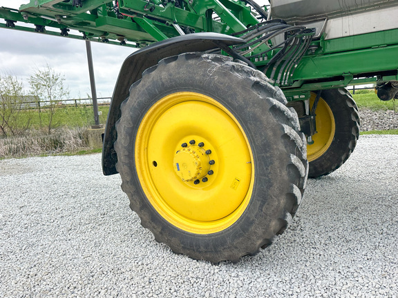 2025 John-Deere 412R
