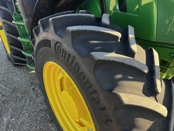 2025 John Deere 6R 175 - Photo12