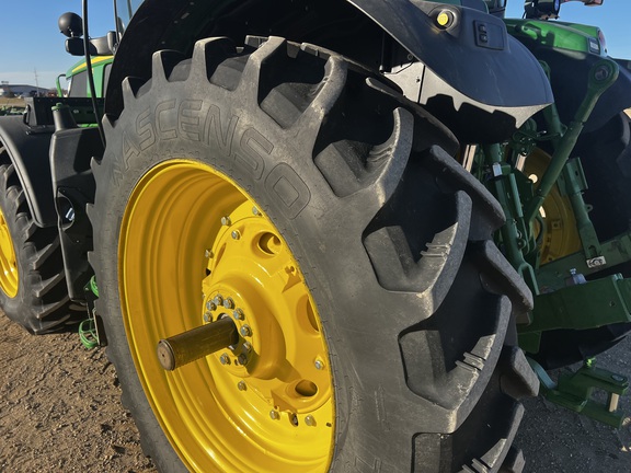 2025 John Deere 6R 175 - Photo18