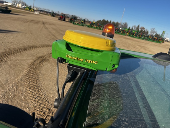 2025 John Deere 6R 175 - Photo29