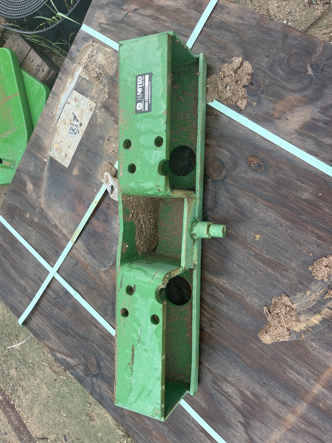 Taylor 7000 Series and up, Weight Bracket Image 1