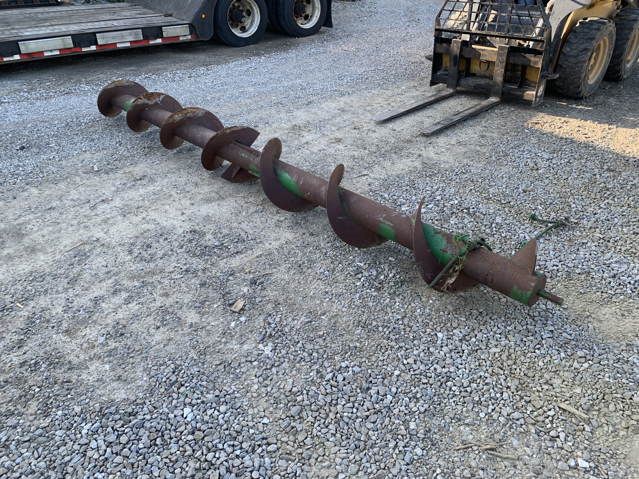 John Deere 693 Image 3