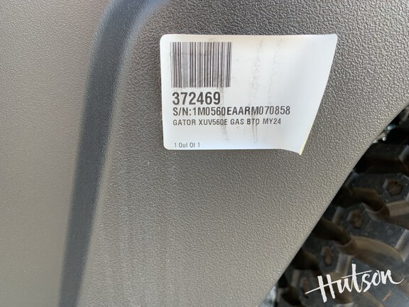 Photo of 2024 John Deere XUV 560E