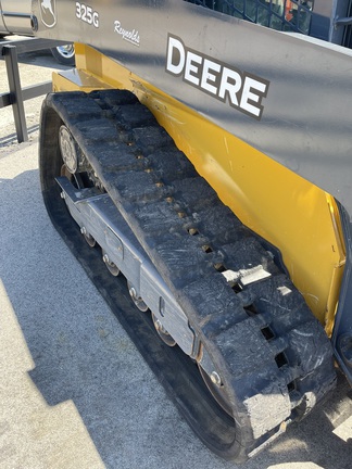 2023 John-Deere 325G