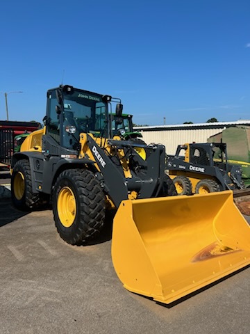 2024 John Deere 344 P Image 3