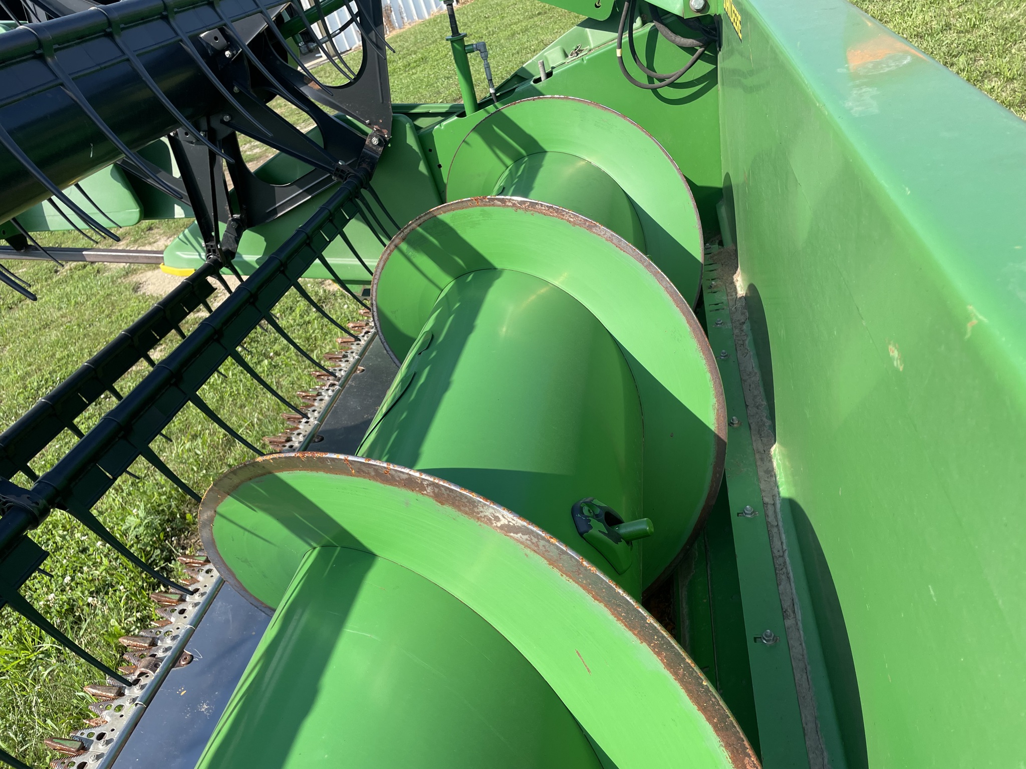 2012 John Deere 635F Image 3