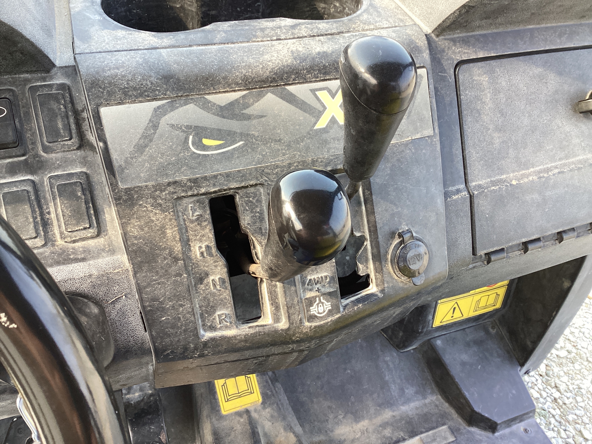 2012 John Deere XUV 550 GREEN Image 7