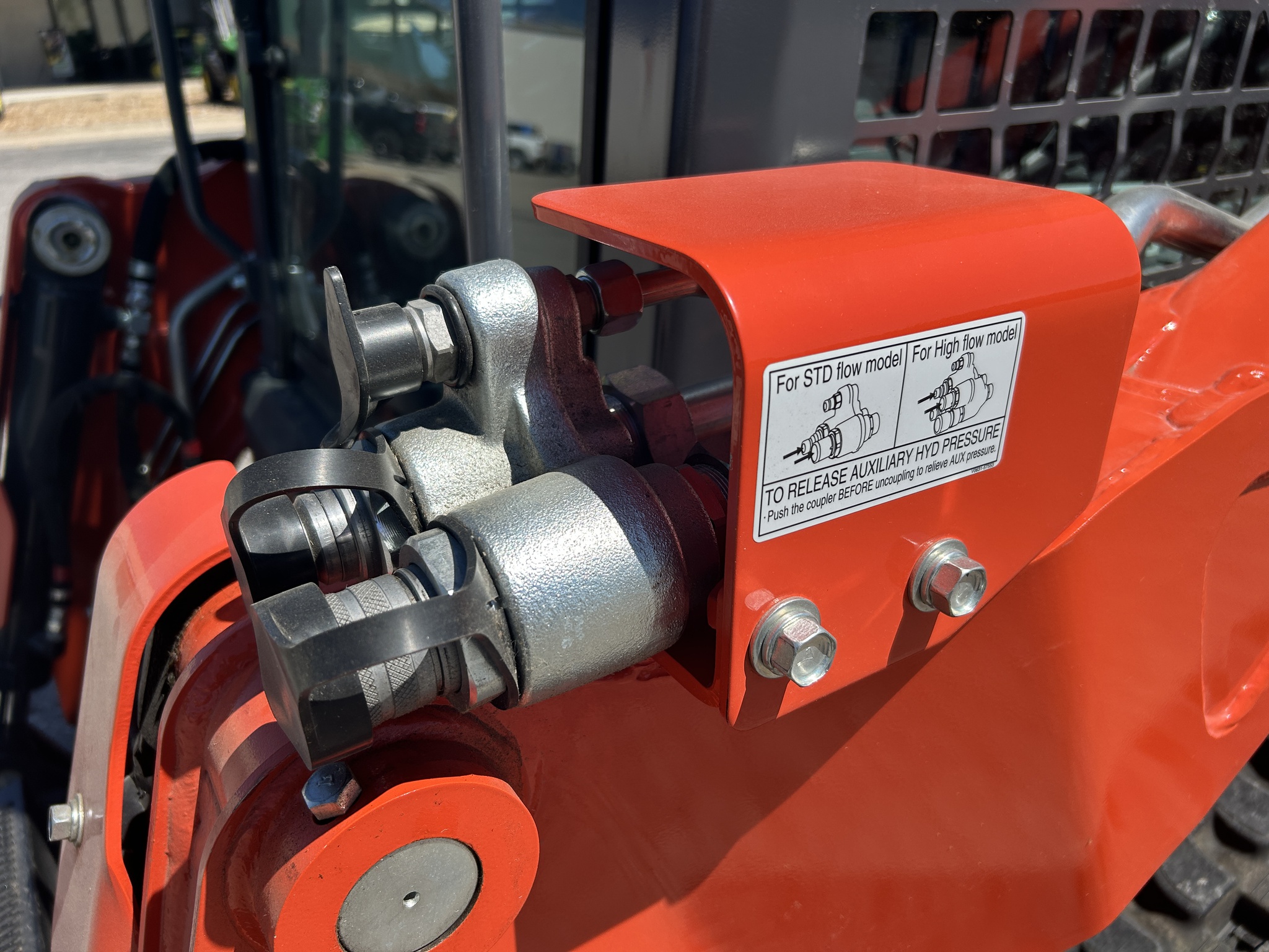  2025 Kubota SVL75-3 at Heritage Tractor in Rogersville, MO