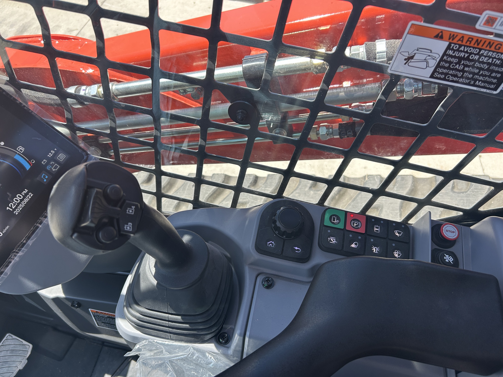  2025 Kubota SVL75-3 at Heritage Tractor in Rogersville, MO