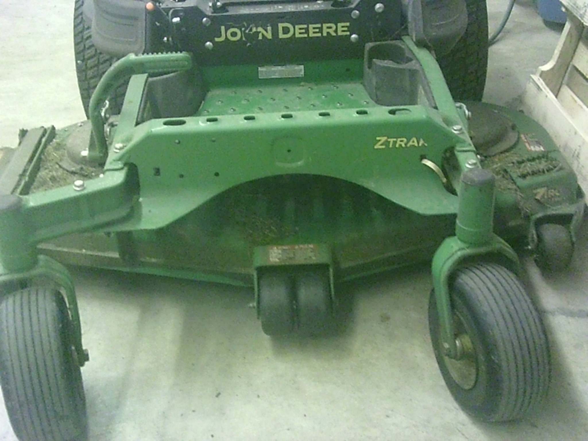 2018 John Deere Z945M EFI Image 7