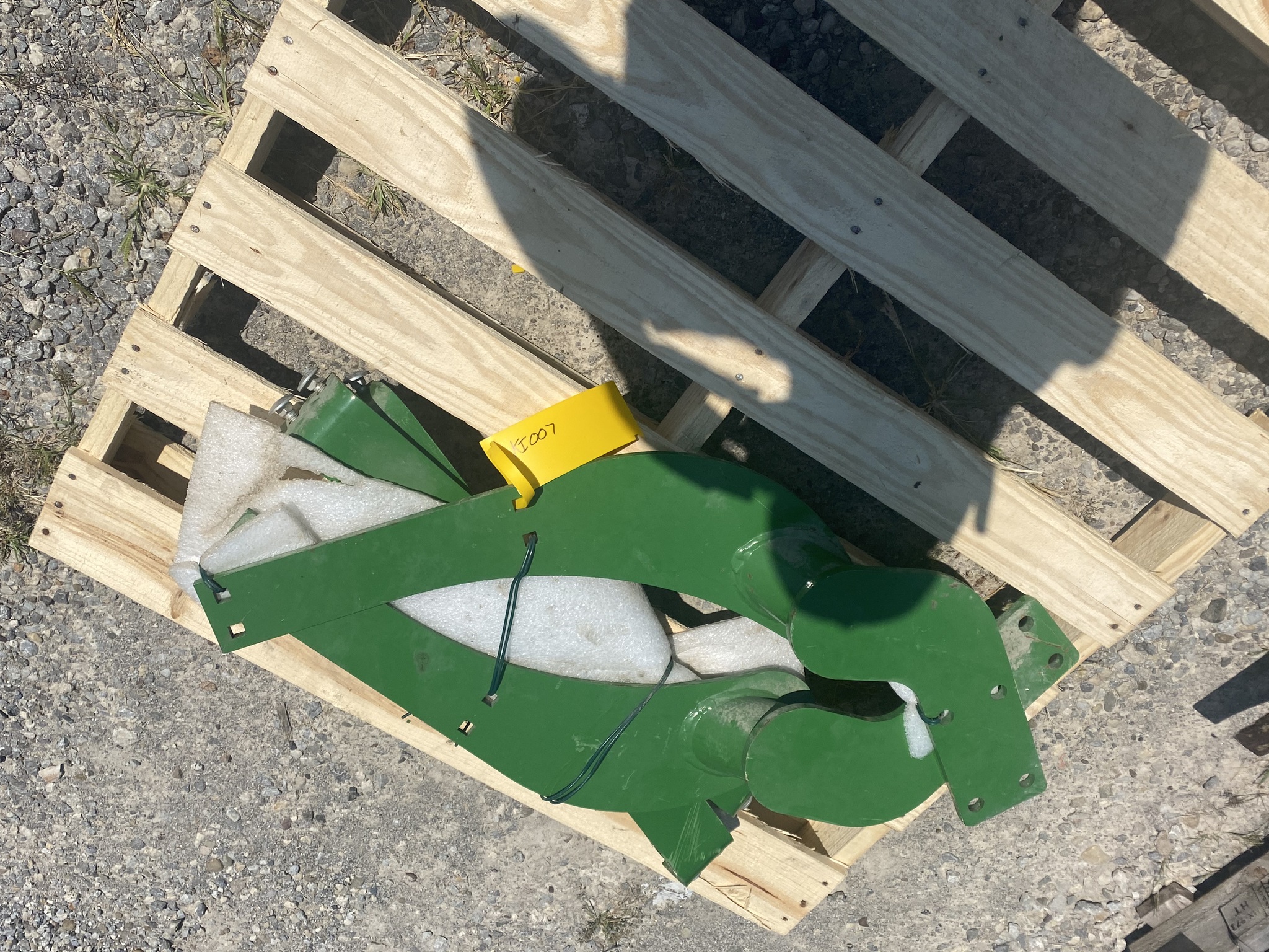 John Deere hood guard Image 1