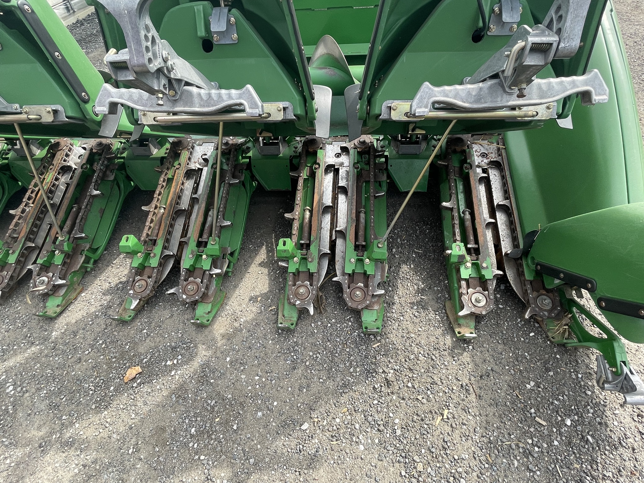 2012 John Deere 606C Image 6