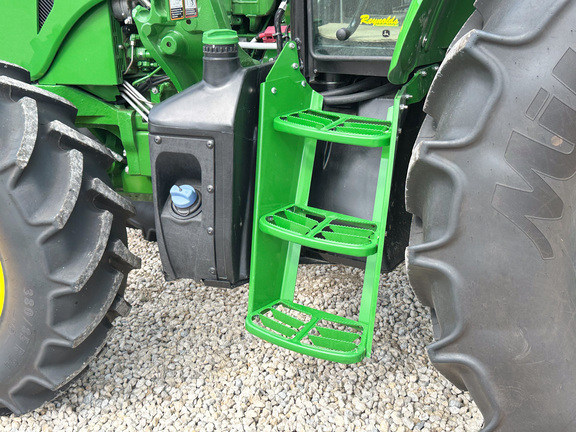 2024 John-Deere 6105E