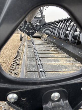 Used 2020 MacDon FD135 Combine Platforms at Horizon Ag & Turf in Lloydminster, AB - Photo8