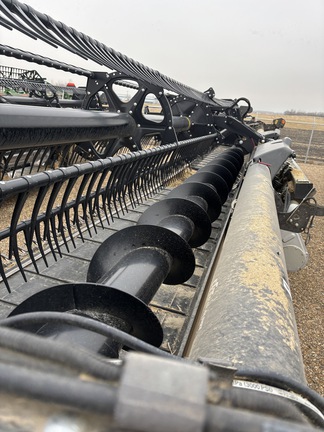 Used 2020 MacDon FD135 Combine Platforms at Horizon Ag & Turf in Lloydminster, AB - Photo6