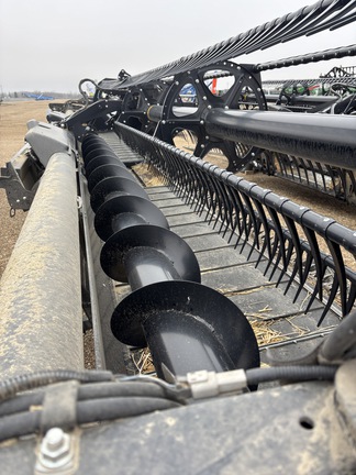 Used 2020 MacDon FD135 Combine Platforms at Horizon Ag & Turf in Lloydminster, AB - Photo3