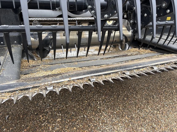 Used 2020 MacDon FD135 Combine Platforms at Horizon Ag & Turf in Lloydminster, AB - Photo2