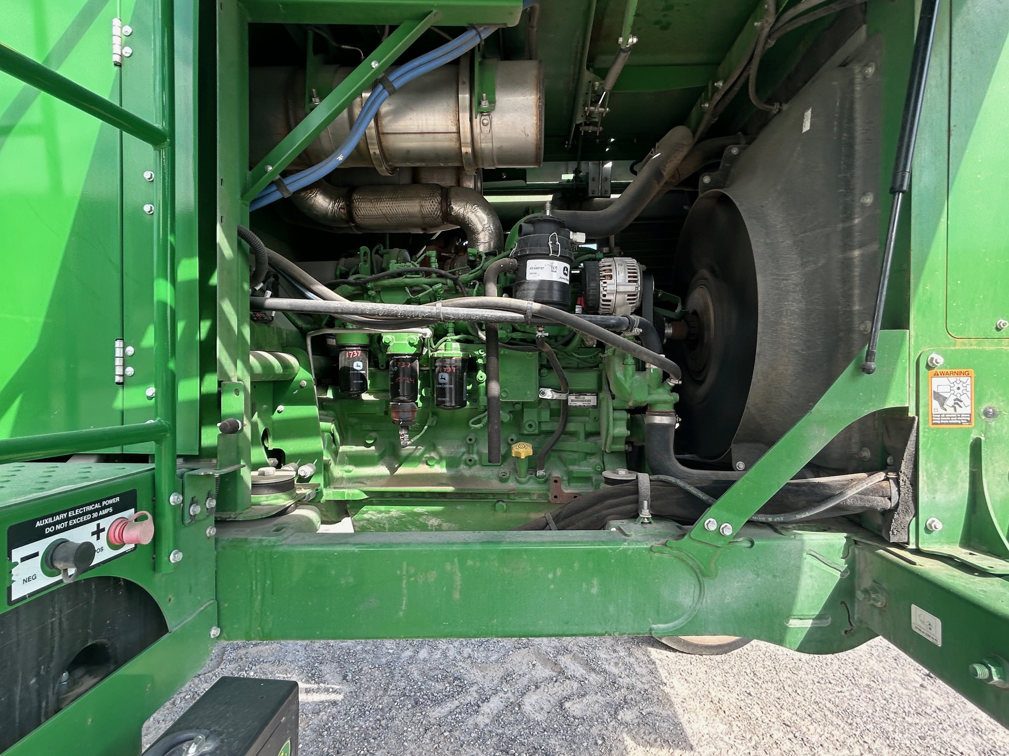 2021 John Deere W260 Image 11