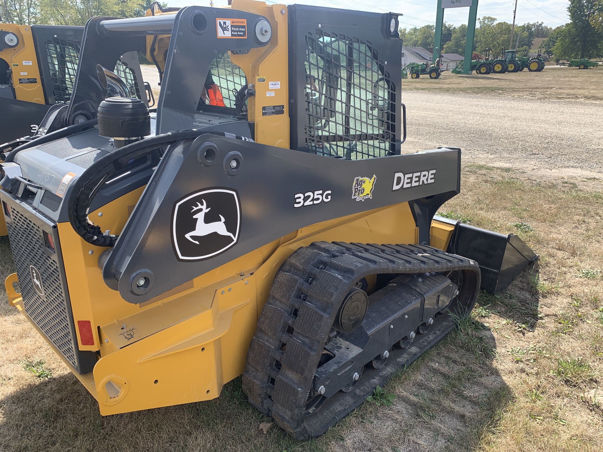 2025 John Deere 325G Image 11