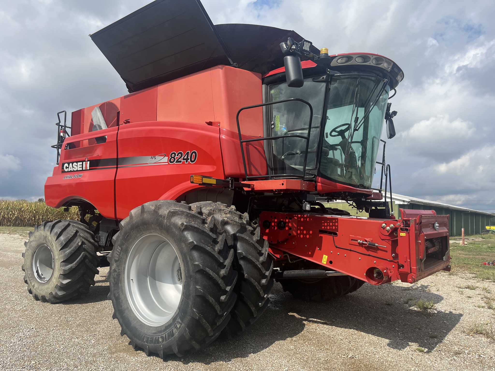 2018 Case IH 8240 Image 8