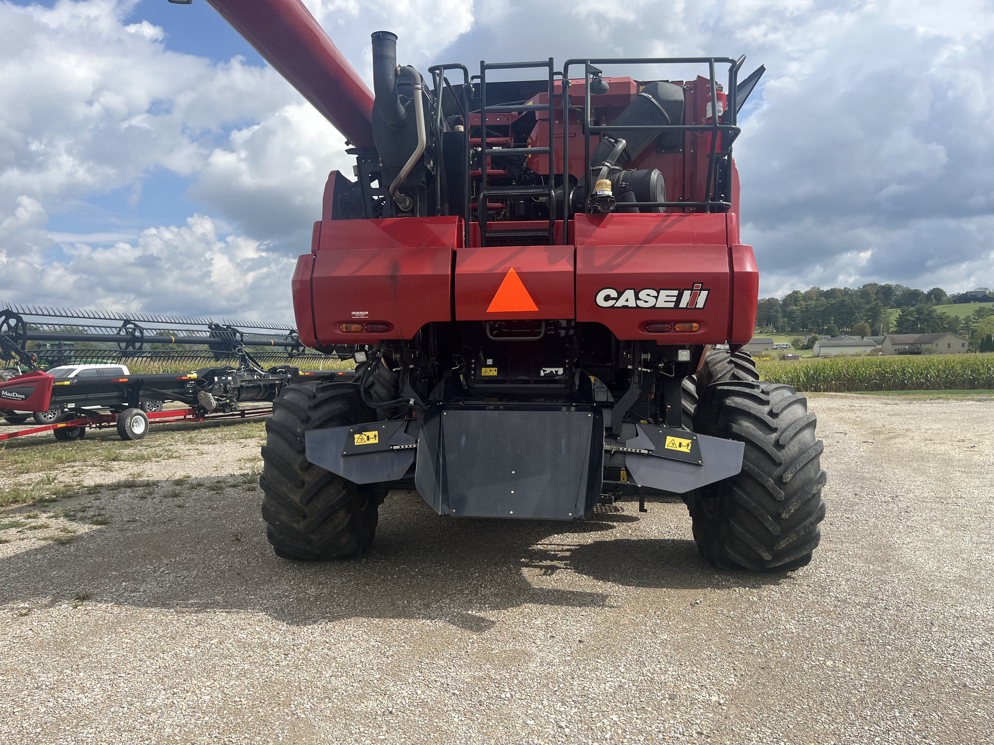 2018 Case IH 8240 Image 5