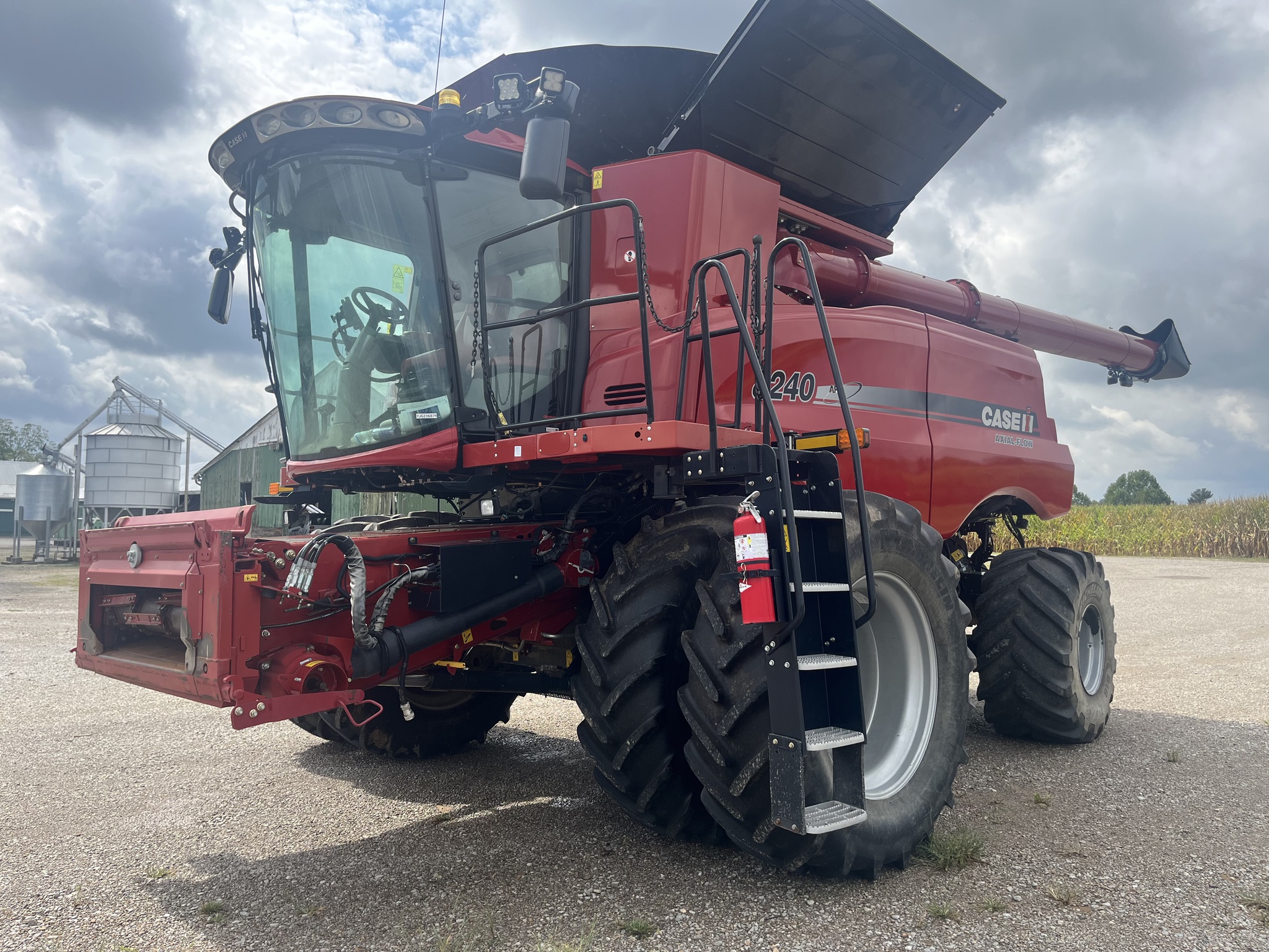 2018 Case IH 8240 Image 1