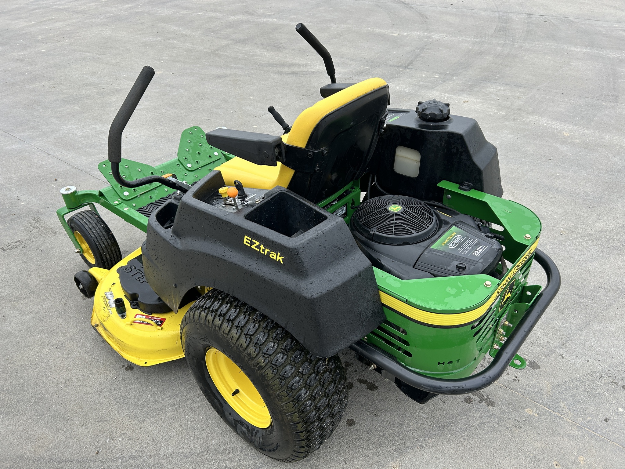 2013 John Deere Z425 Image 4