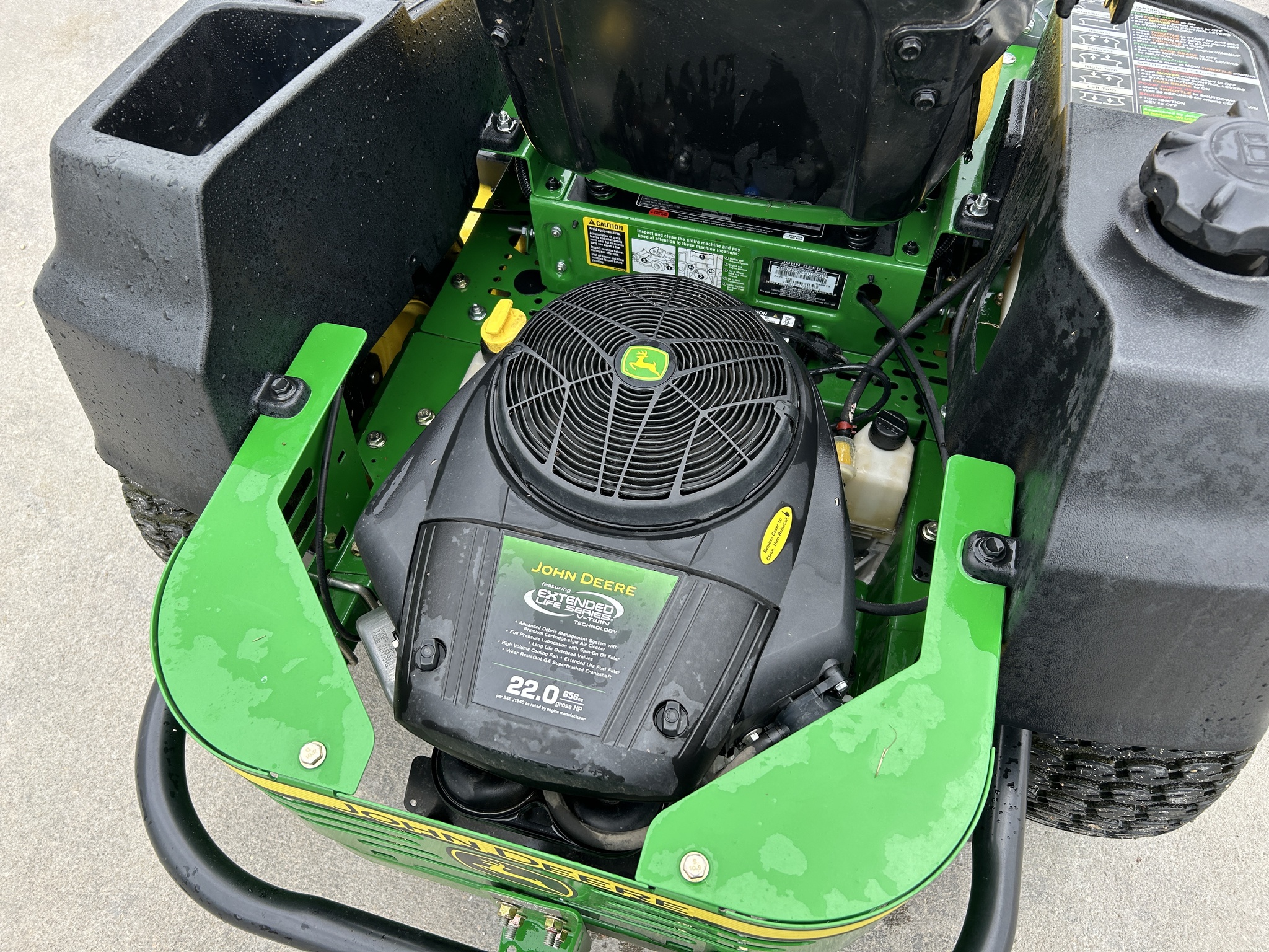 2013 John Deere Z425 Image 6