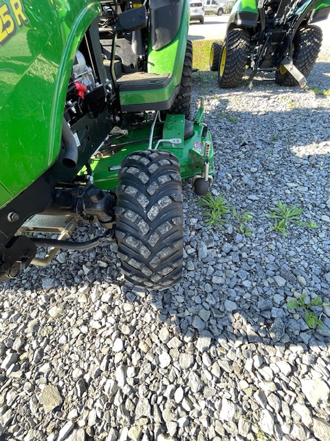 2021 John Deere 1025R Image 8
