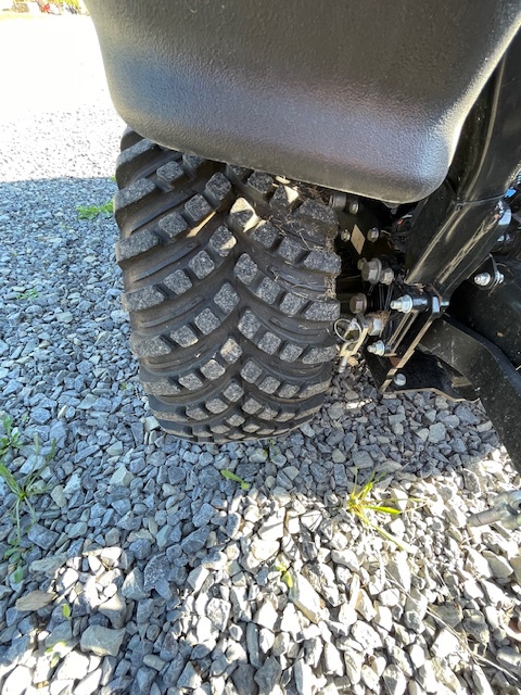 2021 John Deere 1025R Image 9