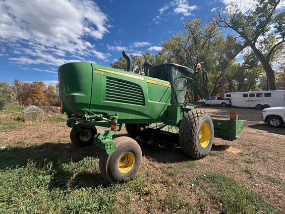 2016 John Deere W235 (3rd thumbnail)