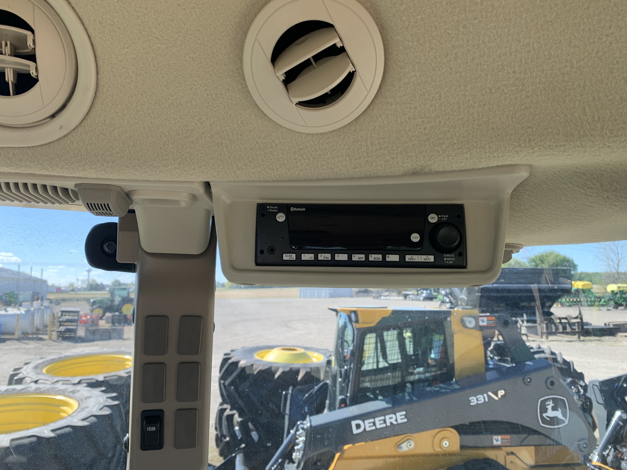 2024 John Deere 5120M Image 9