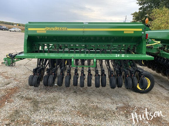 Photo of 2015 John Deere 455