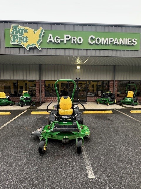 2022 John Deere Z960M GAS MIDZ MOWER Image 1