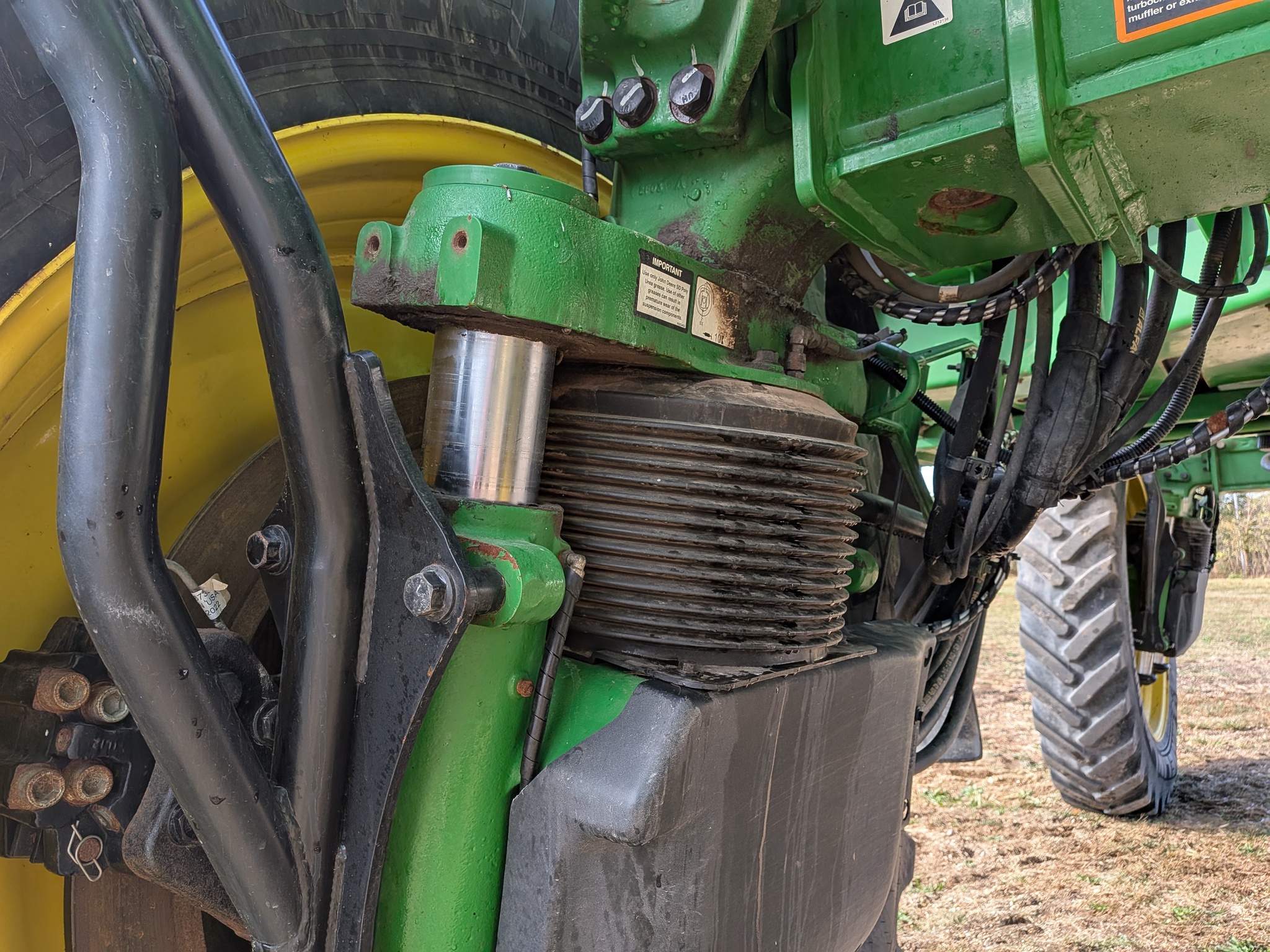  2023 John Deere 600R at Heritage Tractor in Roanoke, IL