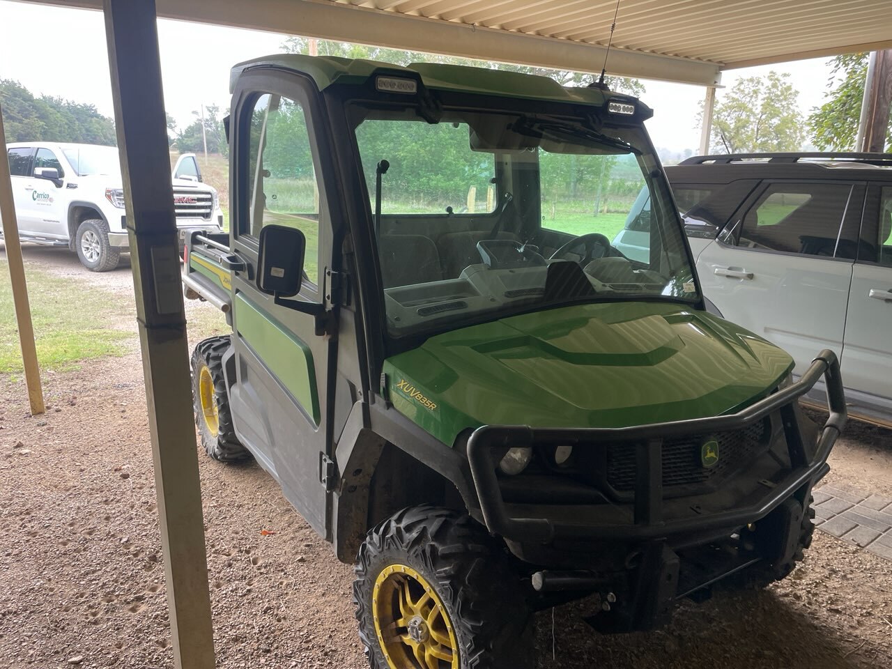 2021 John Deere XUV 835R Image 10