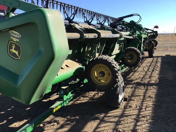 Used 2023 John Deere HD45R Combine Platforms at Horizon Ag & Turf in Lloydminster, AB - Photo31