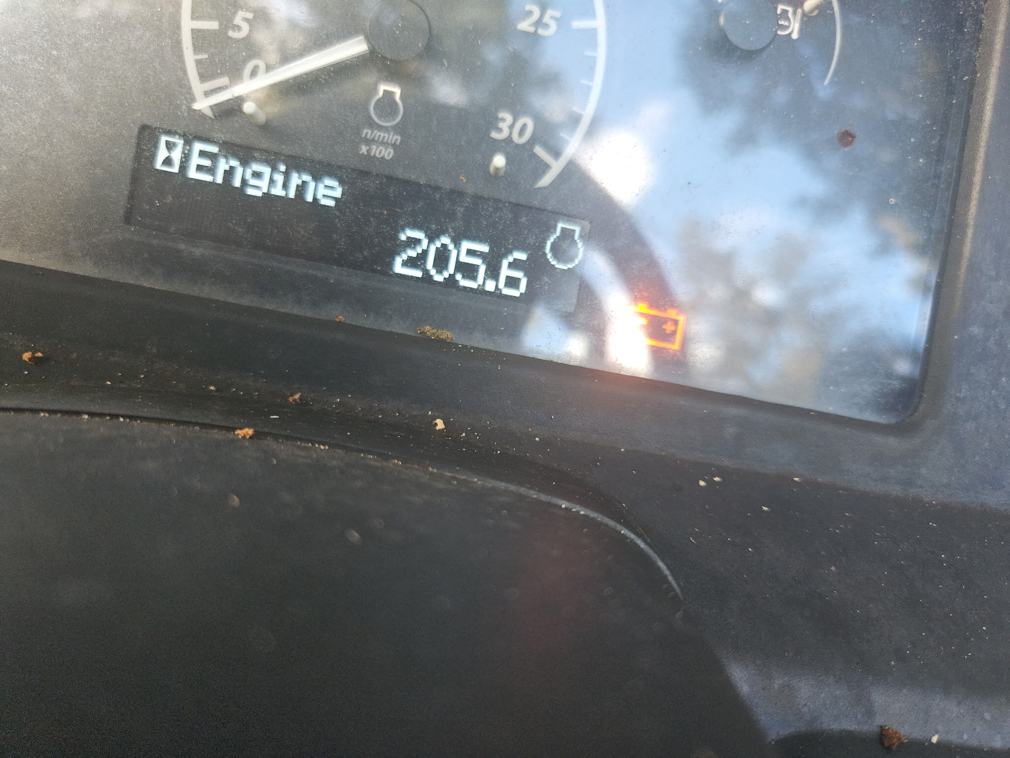 2022 John Deere 4044M Image 4