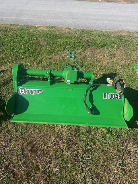 2022 Frontier RT3049