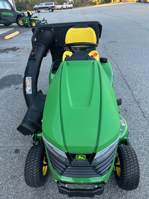 2025 John Deere X350-42 W/BAGGER Image 3